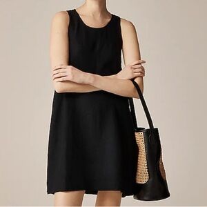 Black Sleeveless Dress